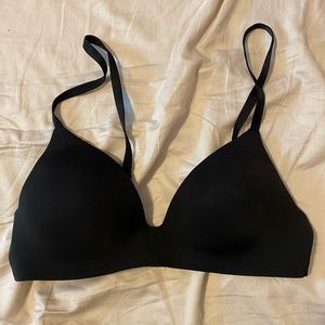 Black Victoria’s Secret Bra 34b